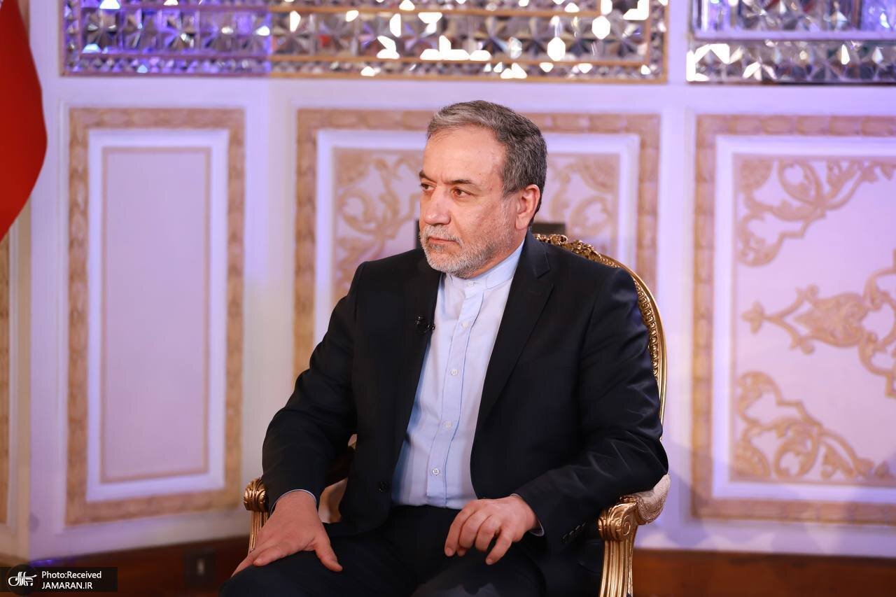 حمله تند و عجیب کارشناس صداوسیما به عراقچی