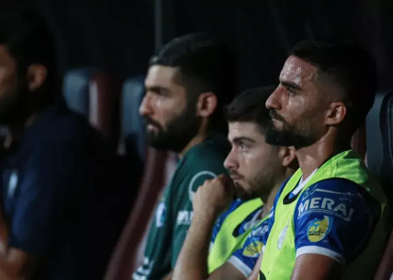 پایان کار ستاره پرسپولیسی استقلال تهران: وداع با مهرداد محمدی قطعی شد؟