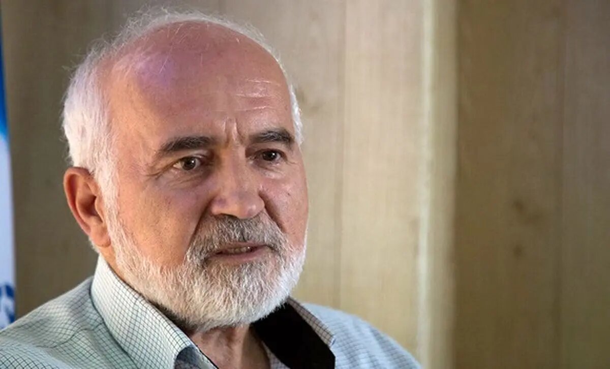 احمد توکلی در بخش مراقبت های ویژه بستری شد