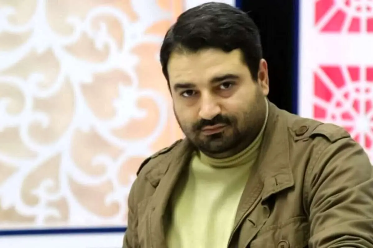 پرسش جنجالی: آیا &quot;در همچنان بر همان پاشنه می‌چرخد&quot;؟ انتقاد از رفتارها و اقامه نماز جمعه صدیقی